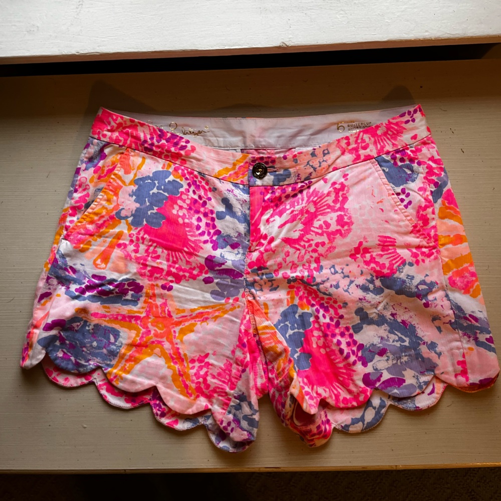 AMAZING Fabric Placement Lilly Pulitzer Shorts